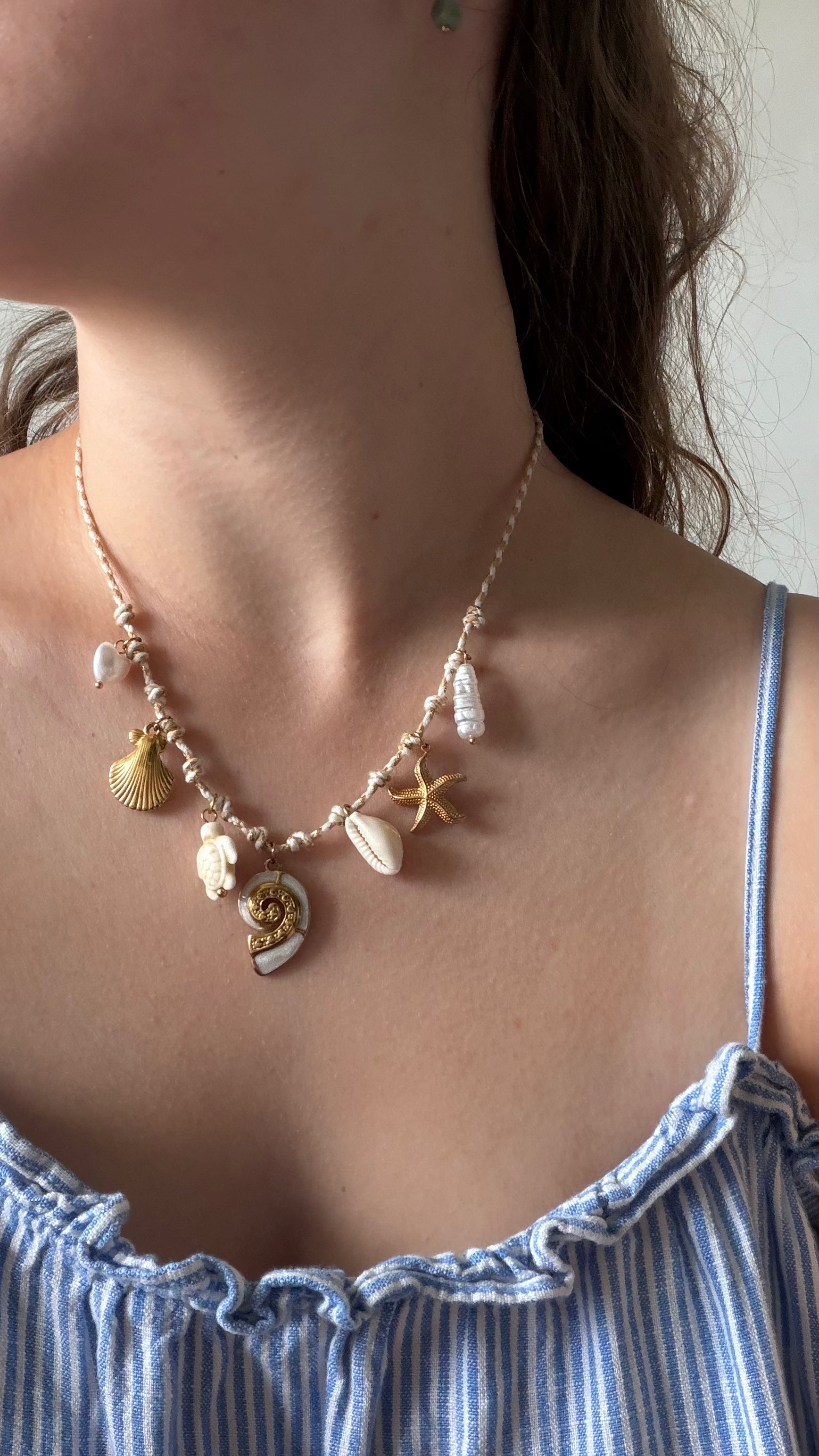 Beach shell charm ketting