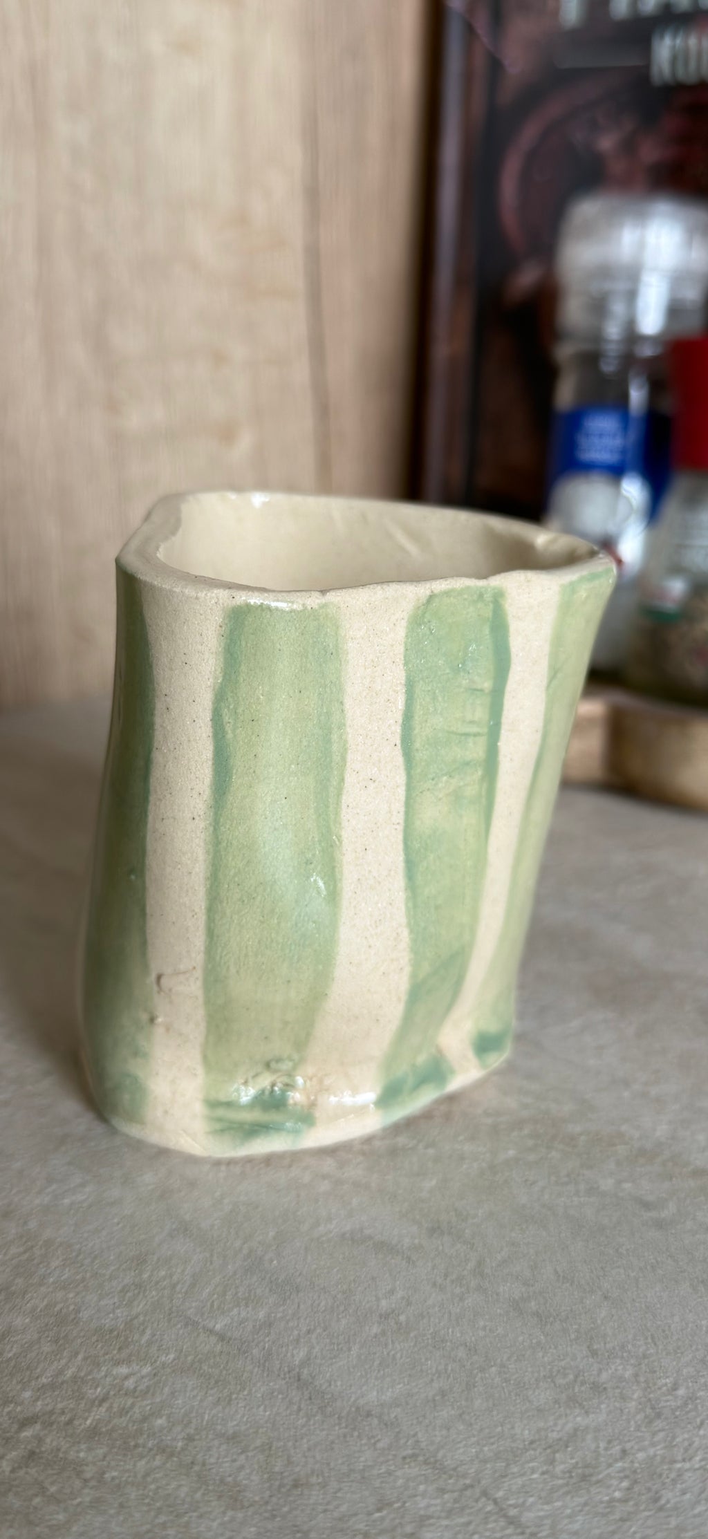 Matcha latte mok - Sage stripes 180ml