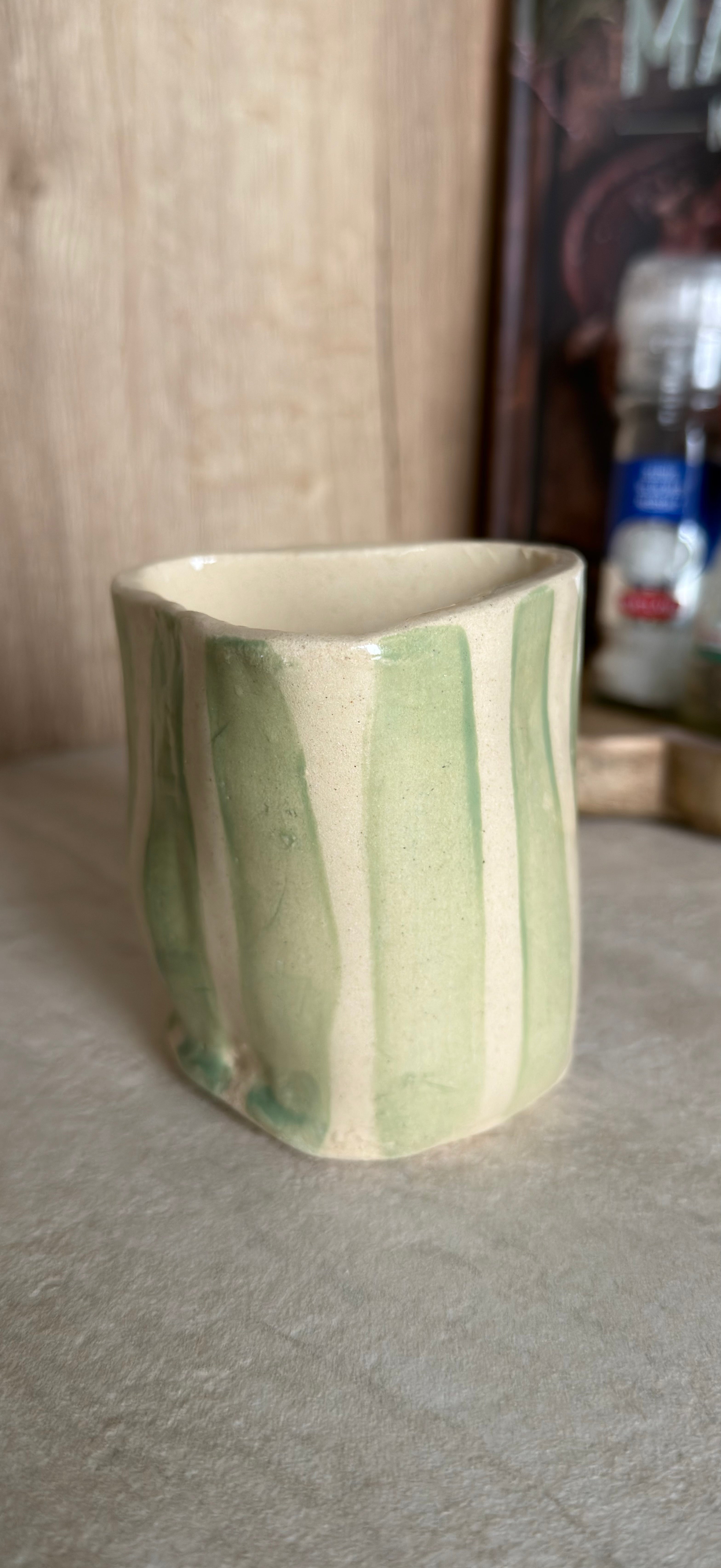Matcha latte mok - Sage stripes 180ml