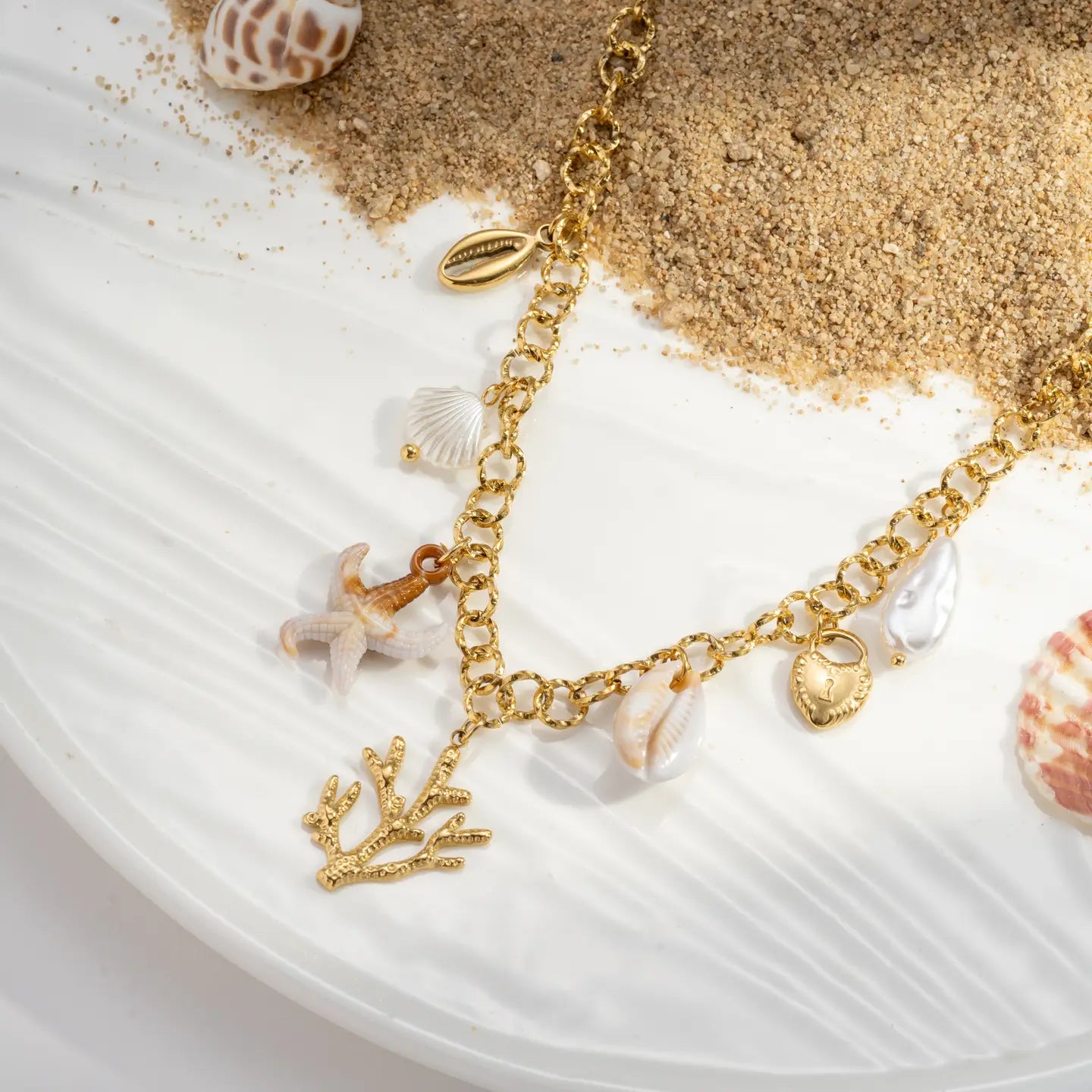 Marine charm necklace